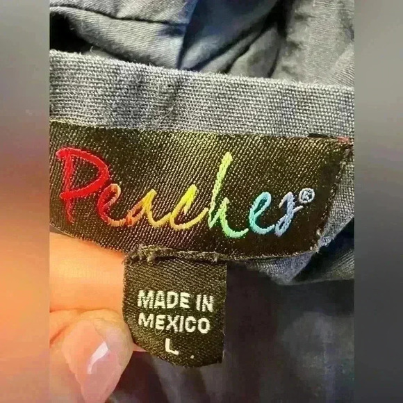 Peaches Uniform Blue Scrub Top Size Large - Picture 3 of 3